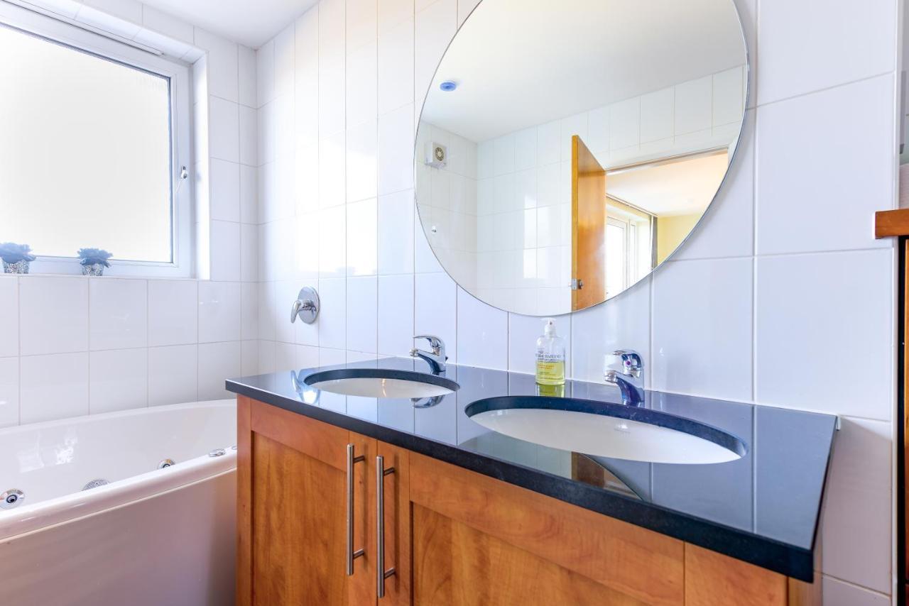 Britannia Penthouse Apartment Edinburgh Ngoại thất bức ảnh