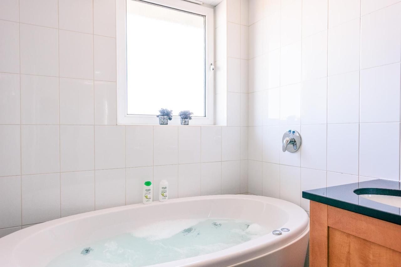 Britannia Penthouse Apartment Edinburgh Ngoại thất bức ảnh